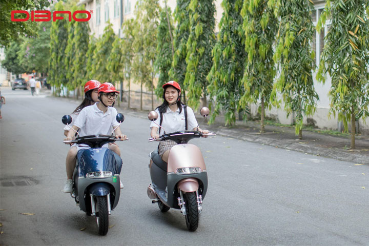 Nên trang bị bằng lái để nắm rõ luật giao thông